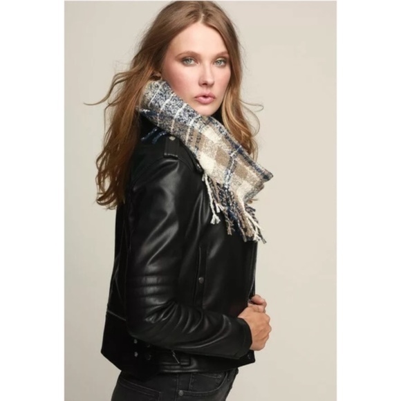 SOLD OUT Navy & Taupe Plaid Fringe Tassel Infinity Scarf - Picture 2 of 3